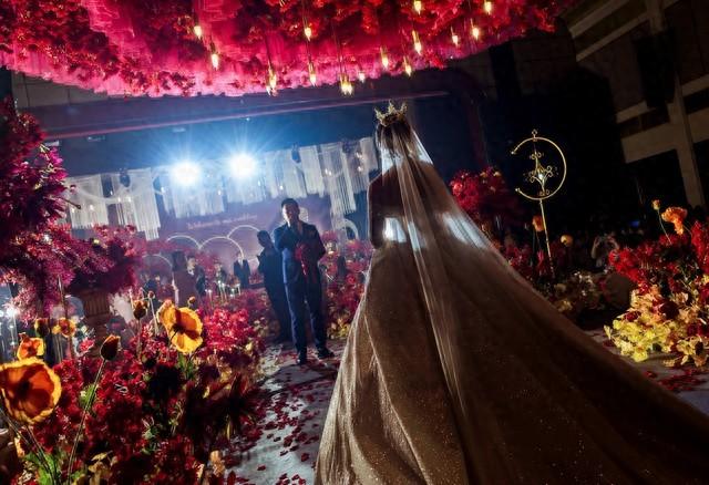 婚礼上能用的歌曲都有哪些（别样的红尘情歌）