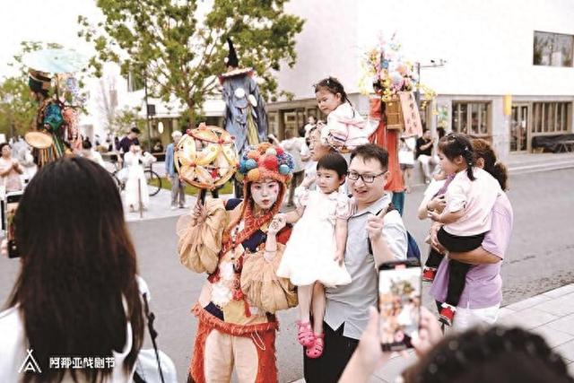 北戴河新区沉浸式旅游“圈粉”年轻人
