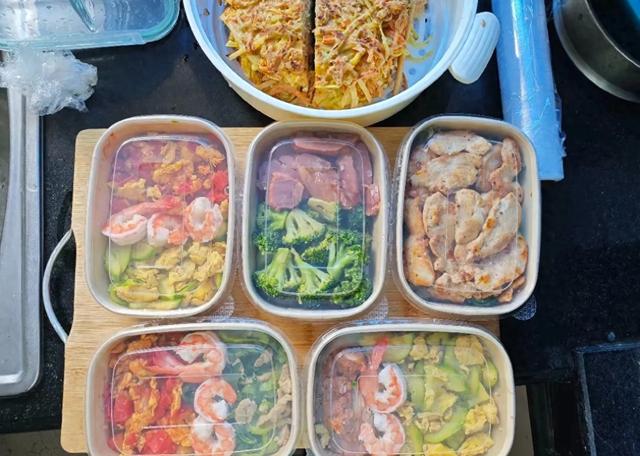 冻门永存！这些“家庭预制菜”做法，懒馋的我，真的拍手叫绝