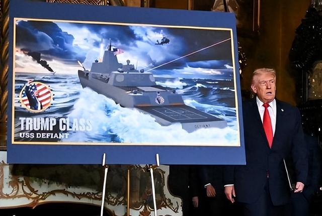 排水量35000吨！特朗普高调宣布：将建造20-25艘特朗普级战列舰！