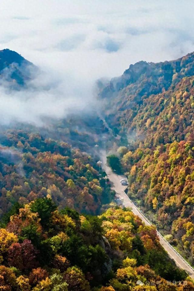 岚县白龙山