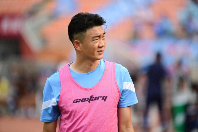 前国脚戴琳还清欠球迷的欠款，球迷家属：多转了5000元	，想退回，对方未发送账号