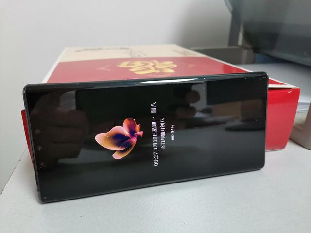 水凝膜有气泡（曲面屏帖膜第N次失败）