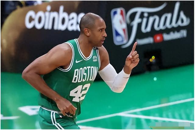 就在今天！10月16日早上！NBA传来霍福德、库里、詹姆斯消息