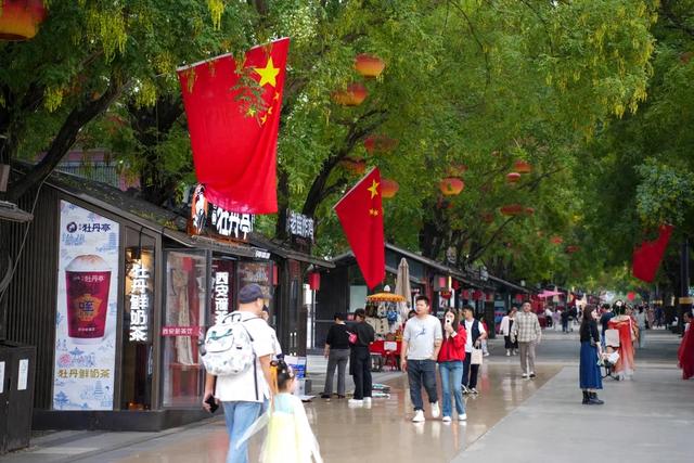 文商旅 “织线成网”，点燃曲江消费力！