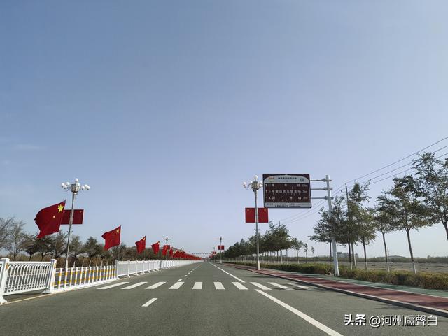 中蒙边境策克口岸