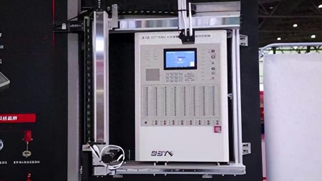 消控室值班机器人：科技赋能消防安全的新典范