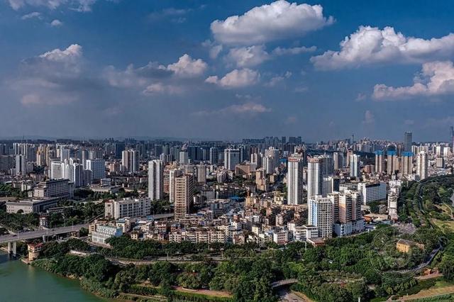 下一个“贵阳”已确定？毕节、黔南落榜，这座黑马城市呼声高！