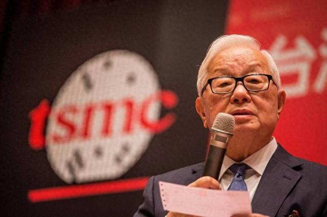 台积电已经无法向美国交代了！张忠谋没有说谎：台积电也无可奈