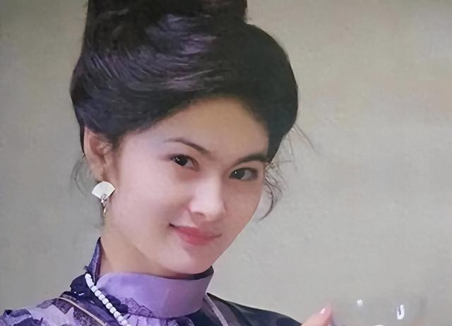 她是80年代知名女演员，嫁给军委副主席之子，离婚后过得怎么样？