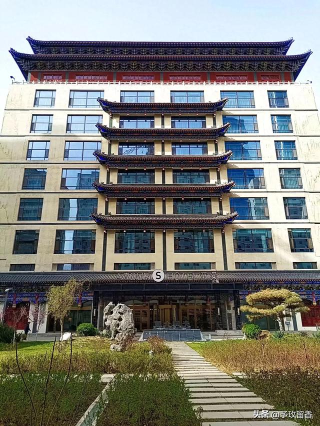 兰州标志性建筑随拍2 金张掖 光辉 体育中心 火车站 兰州中心 清真寺