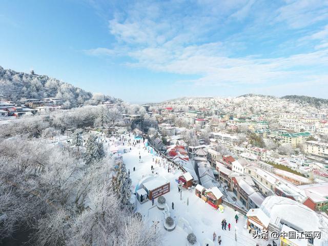庐山雪景分外妖娆