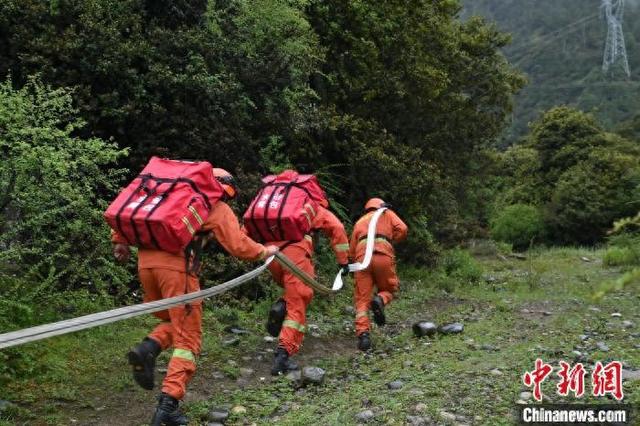 西藏抽水泵网站建设（西藏林芝市森林消防支队开展山地水泵架设训练）