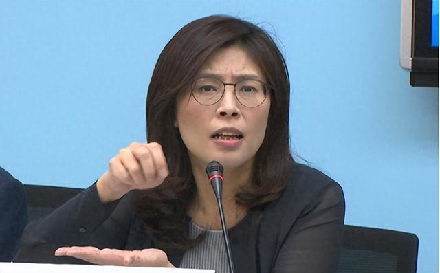 国台办定调，郑丽文宣战，大陆战机齐出动，蓝白联手对赖清德动手