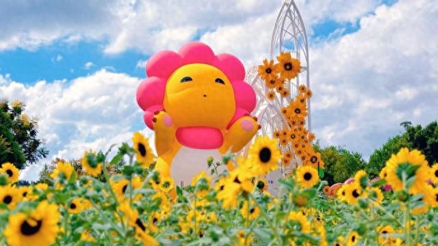 国民IP“奶龙”来了！上海奇迹花园国际艺术花展启幕，首次“四展合一”