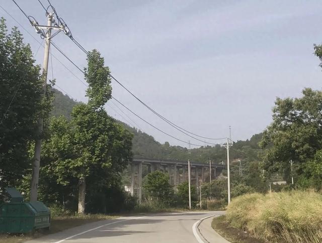 大别山鄂东淘汰的老318国道，是被人遗忘了吗？