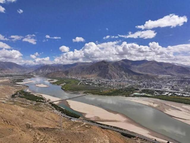 江河滋养下的文化瑰宝 | 西藏传统村落特展