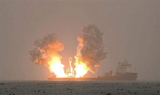 一箭三星！引力一号遥二运载火箭发射成功