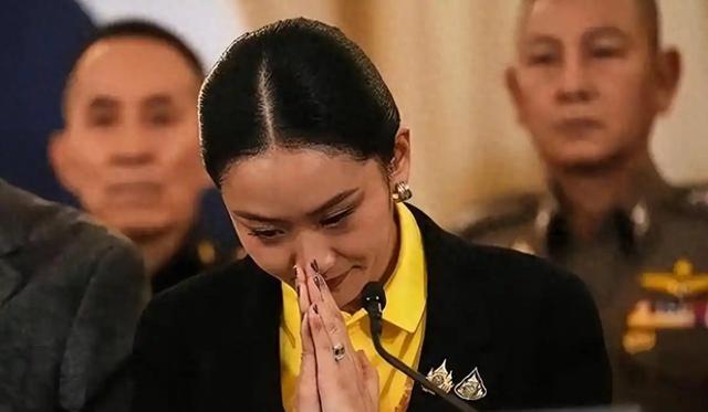 76岁高龄他信被判服刑一年，佩通坦彻底认命，感谢泰王法外开恩