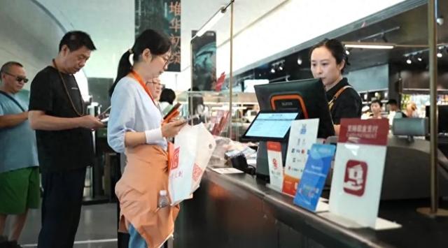 直击新闻发布会 | 便利化设施、沉浸式体验、全球化营销 全力打造“近悦远来”的国际旅游服务体系