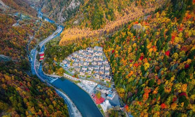 11月-12月，适合秋冬季节自驾的7条线路，藏着不少好风景