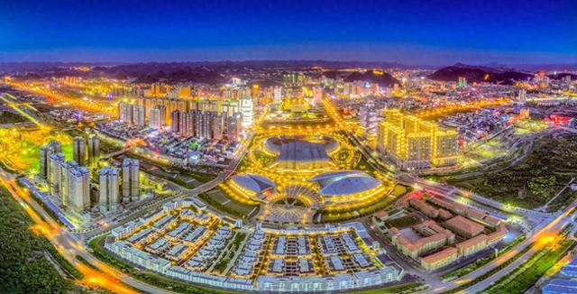 山水成画，步步是景！兴义一个山水养心的旅居秘境