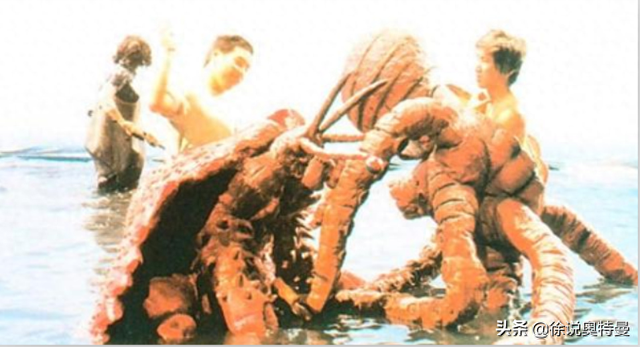 变身奥特曼从小变大（从真人特效）