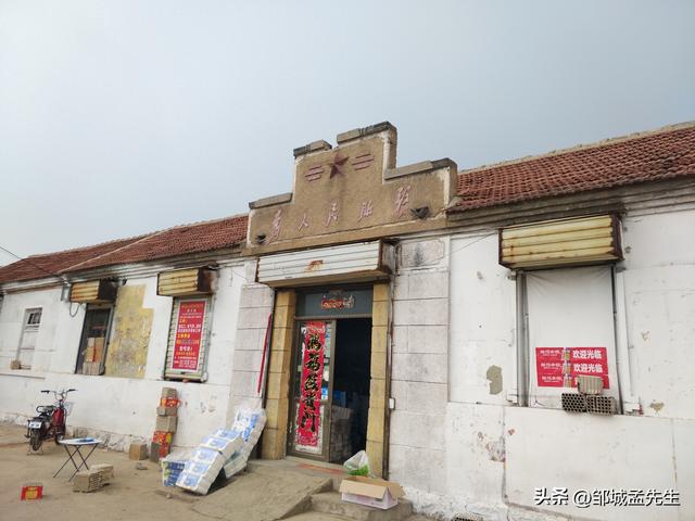 在邹城乡镇的一家小卖部，竟然藏着一座千年古寺。