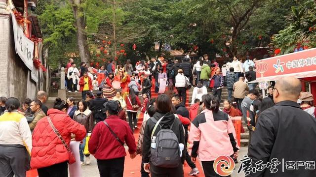 广西多地景区发布紧急提醒！德天瀑布、阳朔漓江等接待量已饱和，这些景区持续爆满