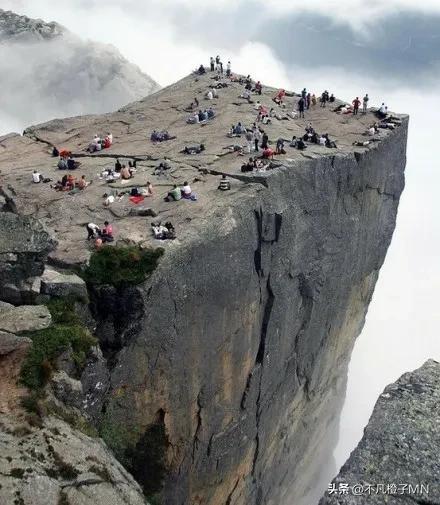 挪威终极自由行攻略：峡湾、极光与舌尖上的维京传奇！