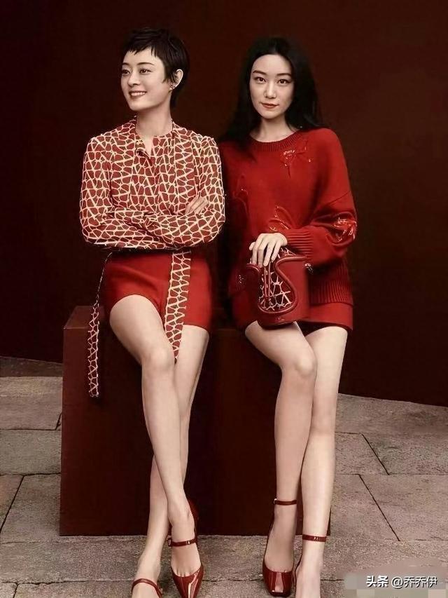 这是孙俪和妹妹孙艳合照	，身材差不多，但长的一点都不像 ​​​