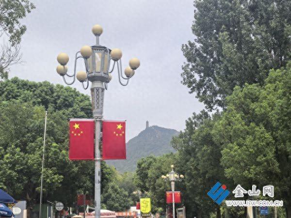 镇江经开区：圌山喜庆迎双节 “花式”旅游消费旺