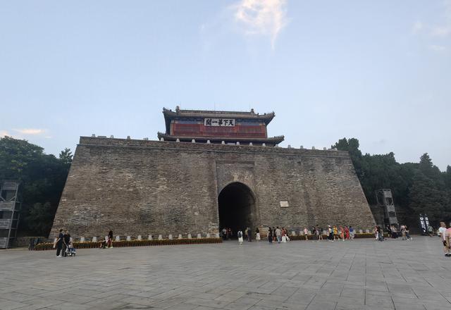 岁月中的秦皇岛山海关
