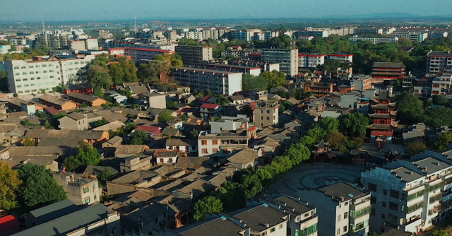 此心安处是临江：一封写给故乡的千年情书