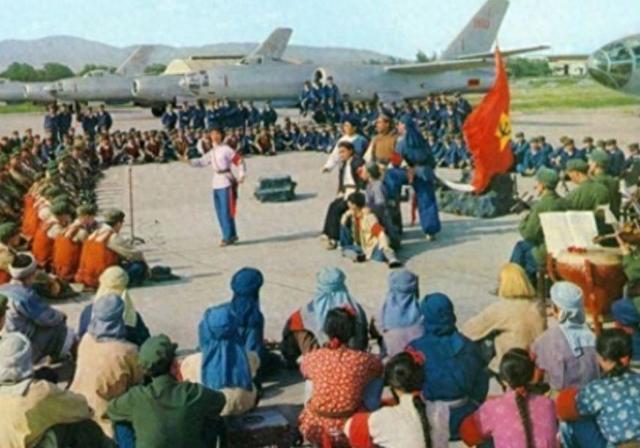 攻不了也守不住，中国空军在西藏上空，被印度空军足足欺负了40年