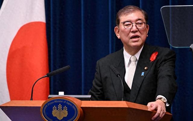 石破茂一语惊人，被美国制裁后，当着王毅的面，日本要正视历史