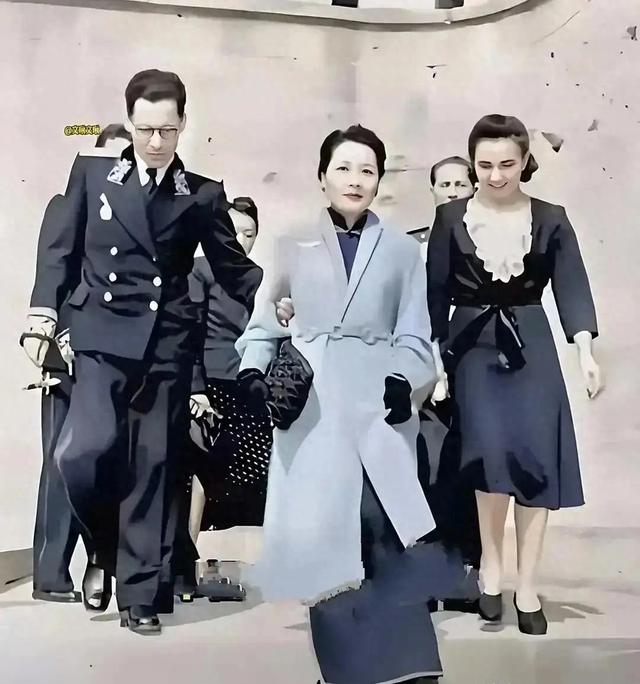 这是宋美龄年轻时的真实样貌，不是演员饰演	，是货真价实的老照片