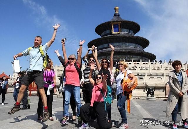 大量美国游客到访北京，打着旅游旗号却不去任何景区，为啥而来？