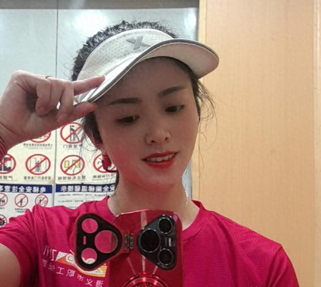 贵州跑圈“女神”李绍艳去世	，年仅30岁，多次在马路上逆行摆拍