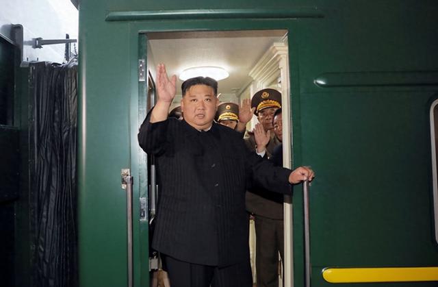 金正恩刚到中国，朝鲜国内就传出好消息，韩媒：韩高层将连夜赴华