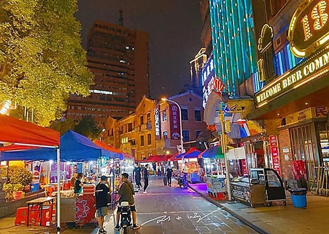 武汉曾经“最著名”的夜市街，升级改造后却没了人气，为什么？