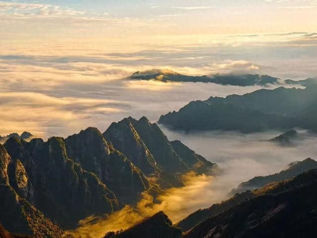 国庆邂逅太白山｜一日历四季，十里不同天，日出与云海共绘山河画卷