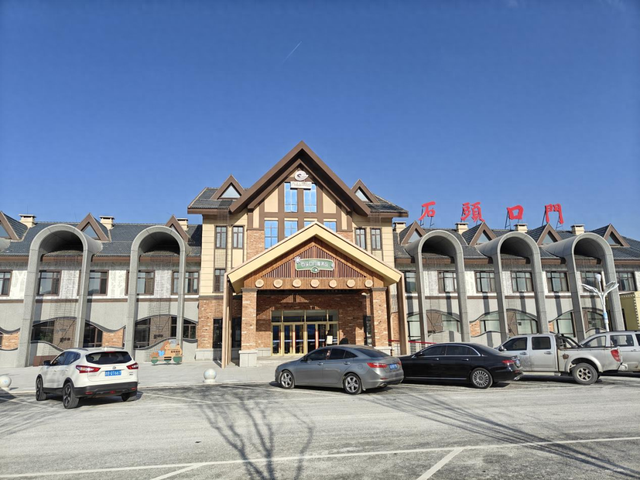 交通护航新雪季丨这些高速公路服务区变身冰雪打卡第一站①