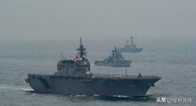 辽宁舰行踪成谜，加贺号航母出海，中俄联动释放关键信号