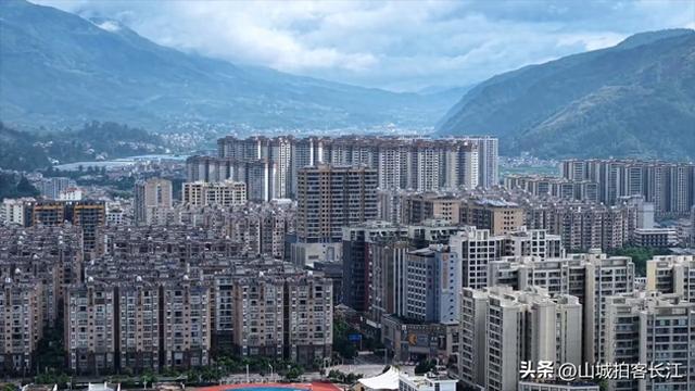 四川南端很有实力但低调的宝藏小城，手握四张王牌，你知道它吗？