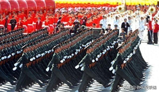 越南与中国杠上了？中国前脚定下9月3阅兵，越南后脚就定9月2！