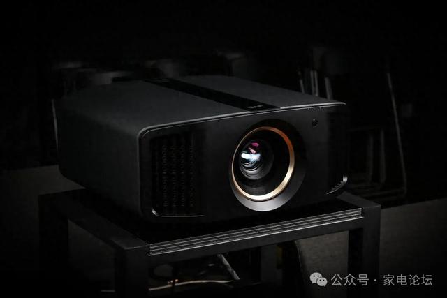 黑位王者与8K先锋： JVC DLA-N988 激光投影机体验分享