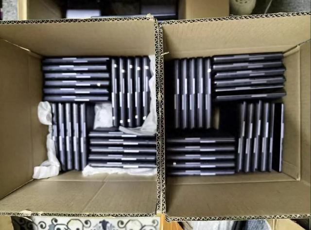 大量洋垃圾平板流入闲鱼！10寸屏+大电池，预装国际版系统