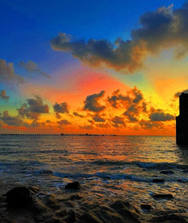 厦门没想到，三亚也没想到，广西的北海，现在成了海边度假的黑马