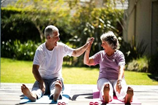 锻炼越多越早死？医生警告：这3种运动。中老年人别再拼命做了！